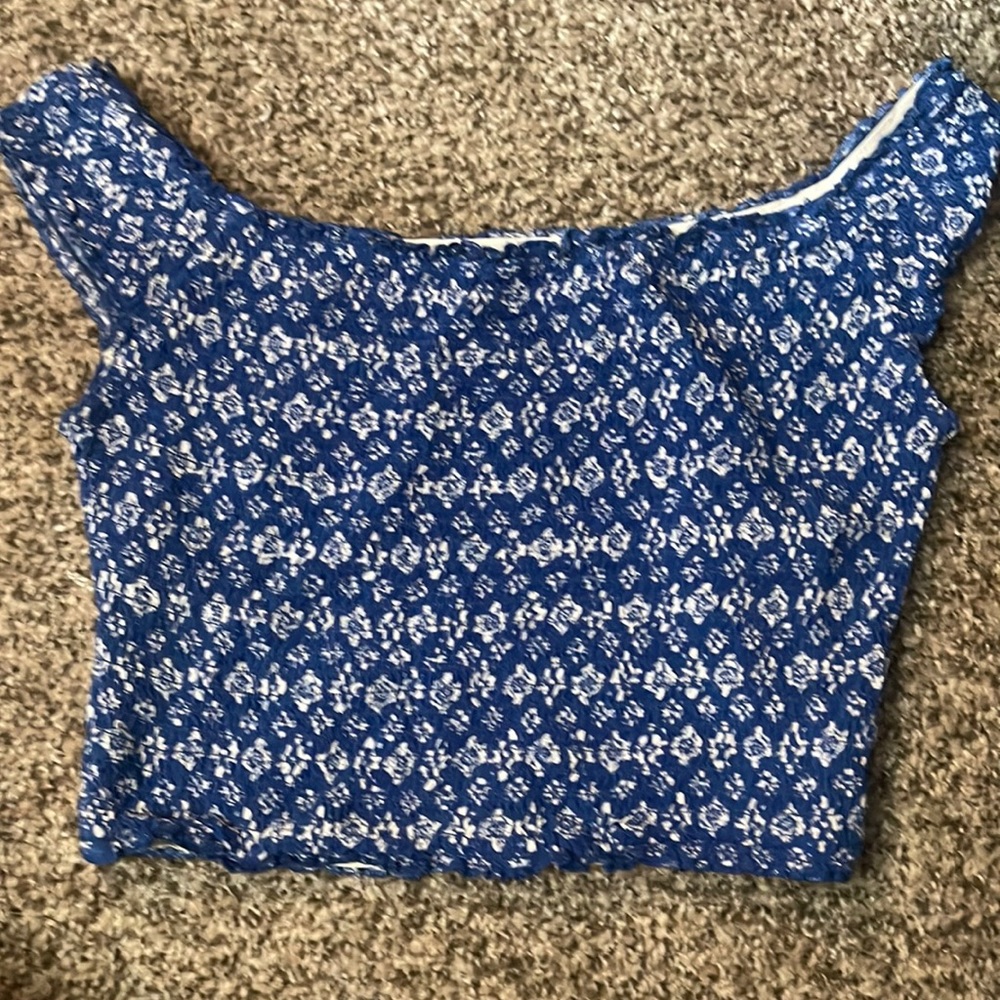 Size small tank top